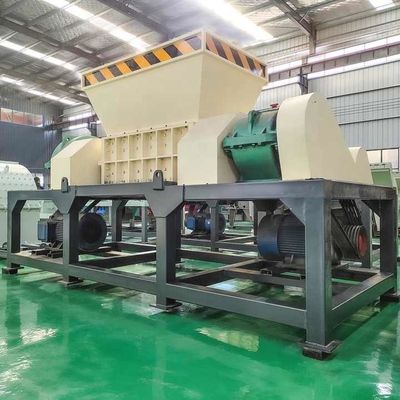 Twin Shaft Heavy Duty Wood Shredder 7,5kW dla korzeni drzew / liści drzew
