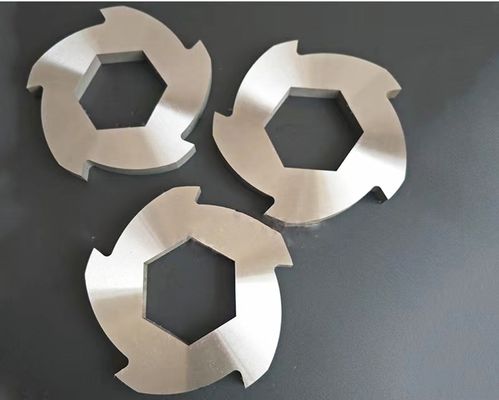 Dwuokołowe kruszycie specjalne opony gumowe z tworzyw sztucznych Recykling Przemysłowy ostrza rozdrabniacza