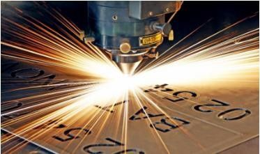 Całkowicie pokryta maszyna do cięcia laserów z włókna 6000w 12000w 20000w
